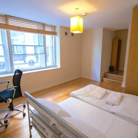 Modern 2 Bedroom Flat In The Heart Of شقة بريستول